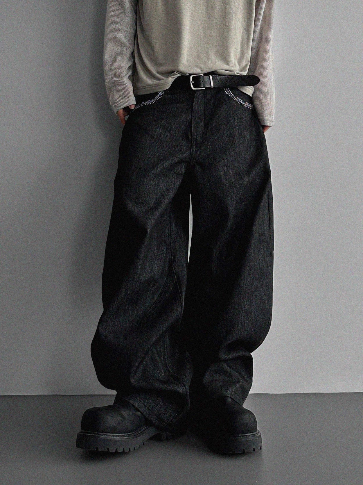 Spider Balloon Denim Pants