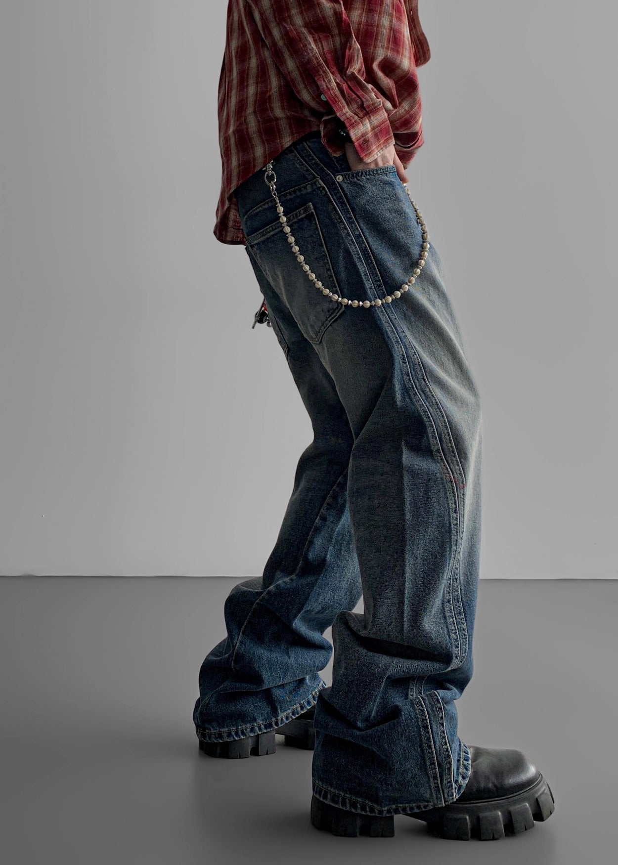 Marble Chelsea boots