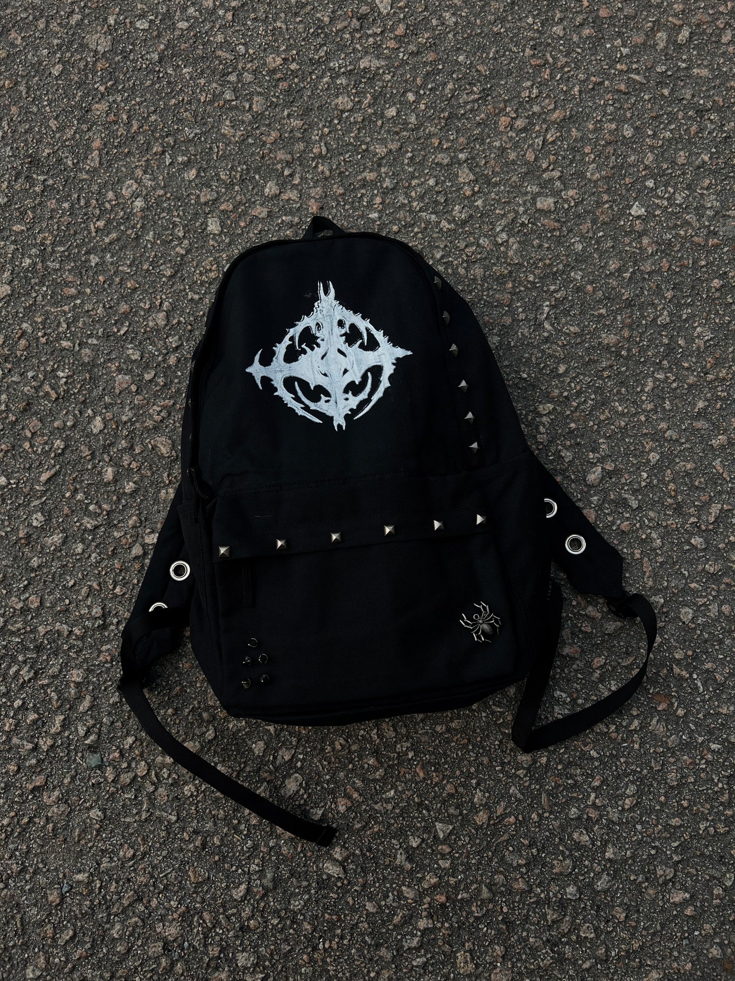 Rivet Pint Backpack