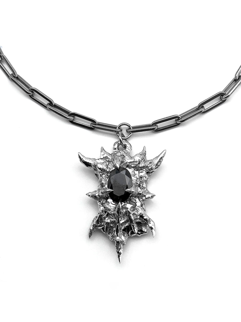 Soldered black gemstone necklace