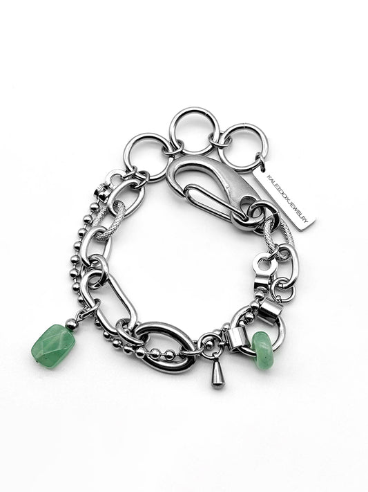 Green crystal pendant bracelet