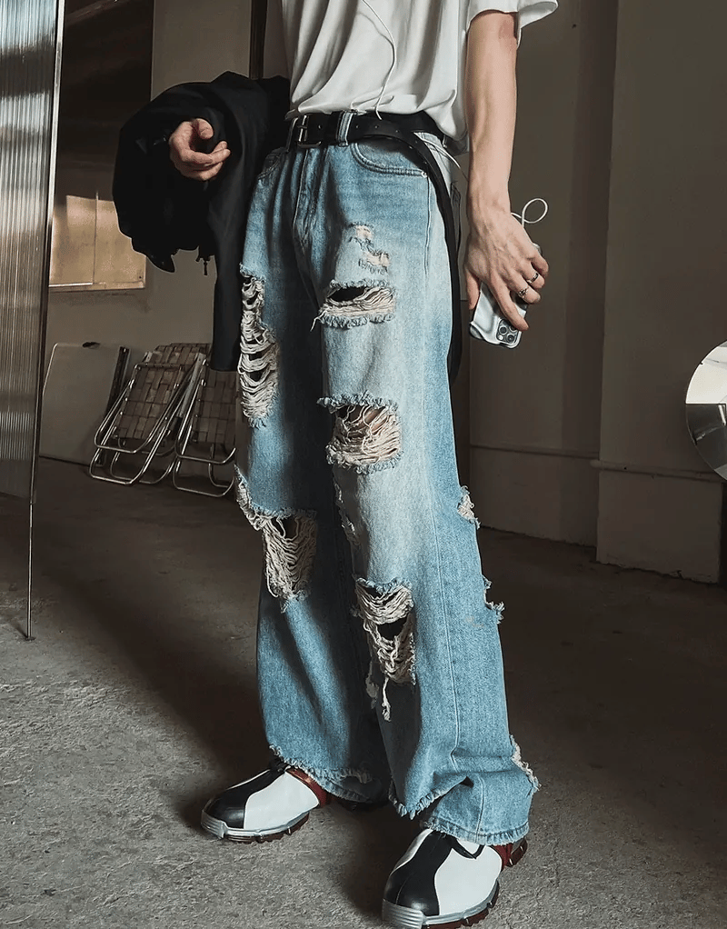 Waver Damage Denim Pants 