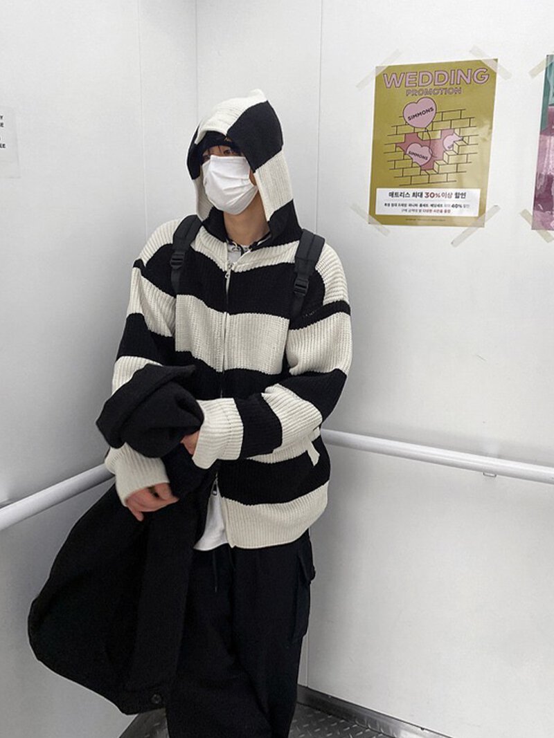 2Way Stripe Hood KNIT Zip-Up 