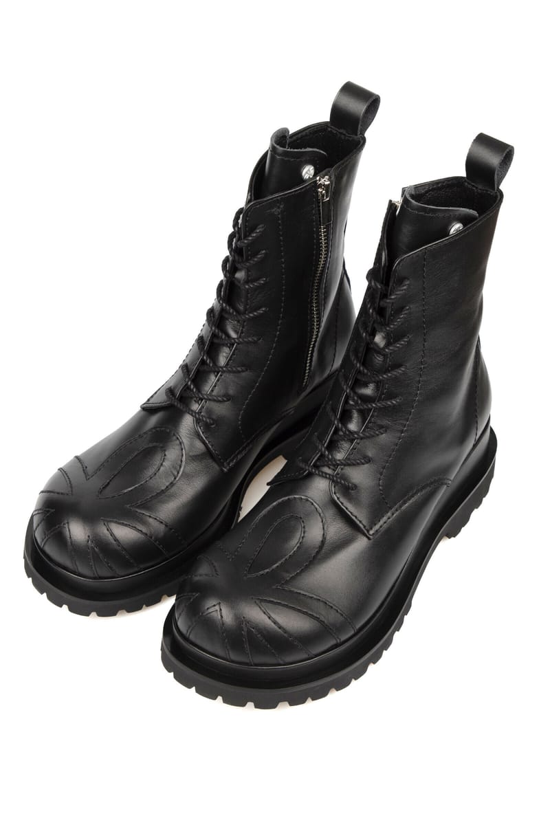 SS002 'black'