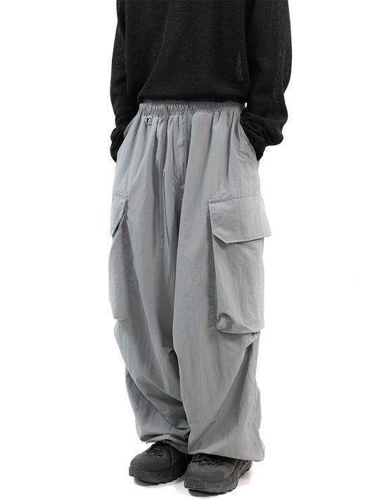 Balloon-fit wide cargo trousers 