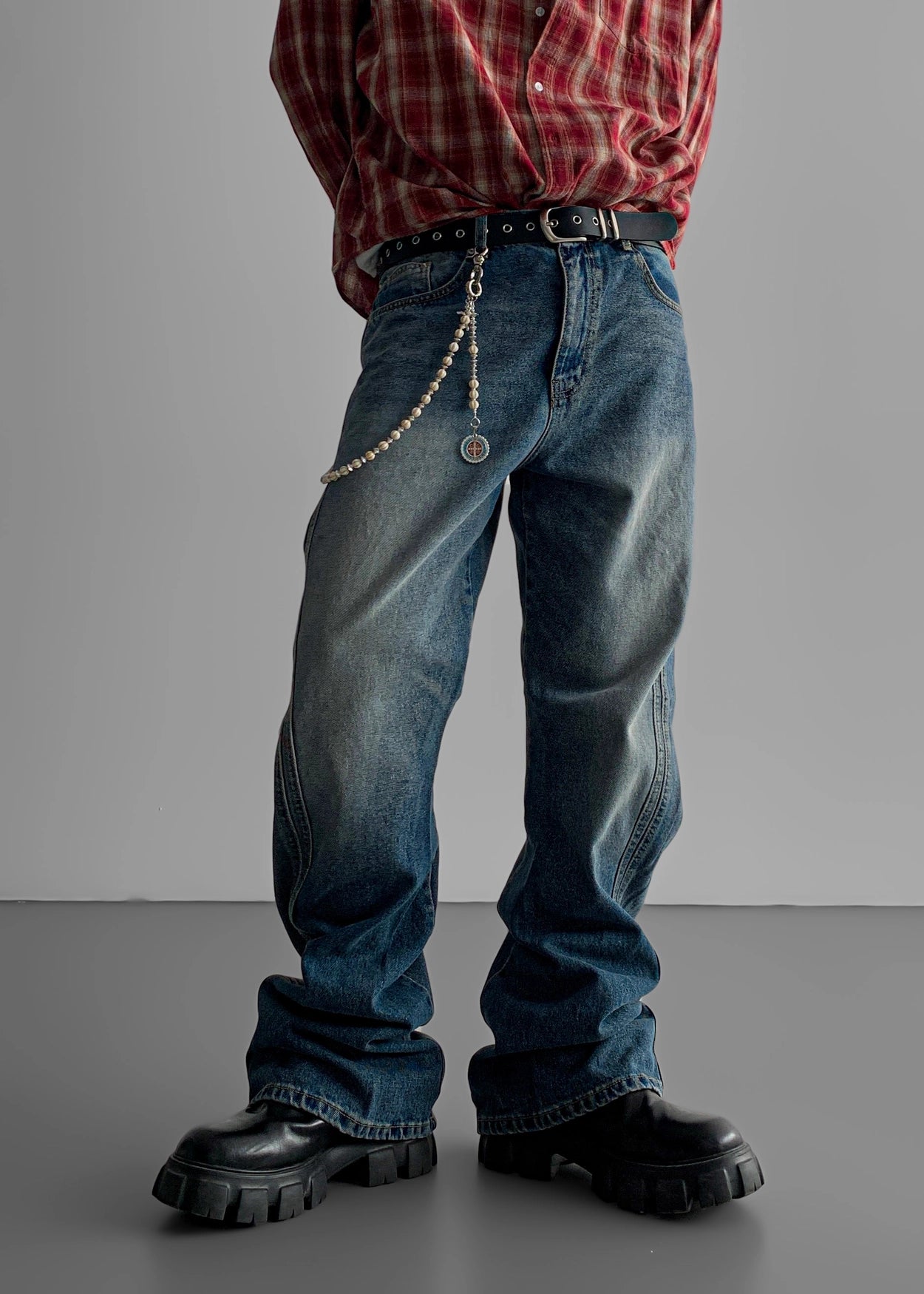 Marble Chelsea boots