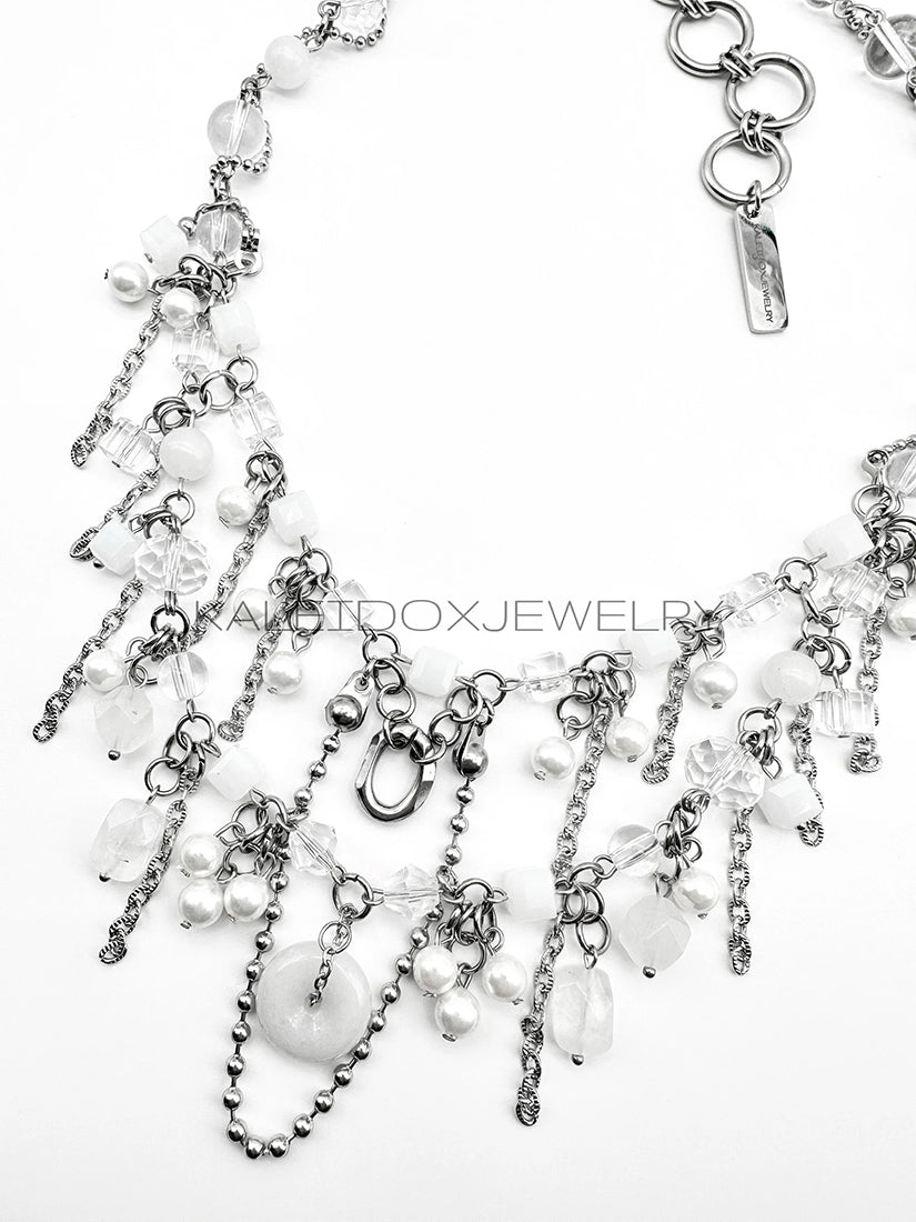 White jade clear beads necklace