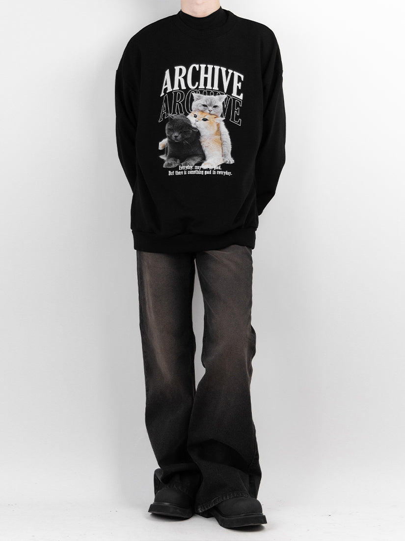 Alphabet cat sweatshirt 