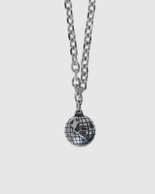 GLOBE PENDANT NECKLACE