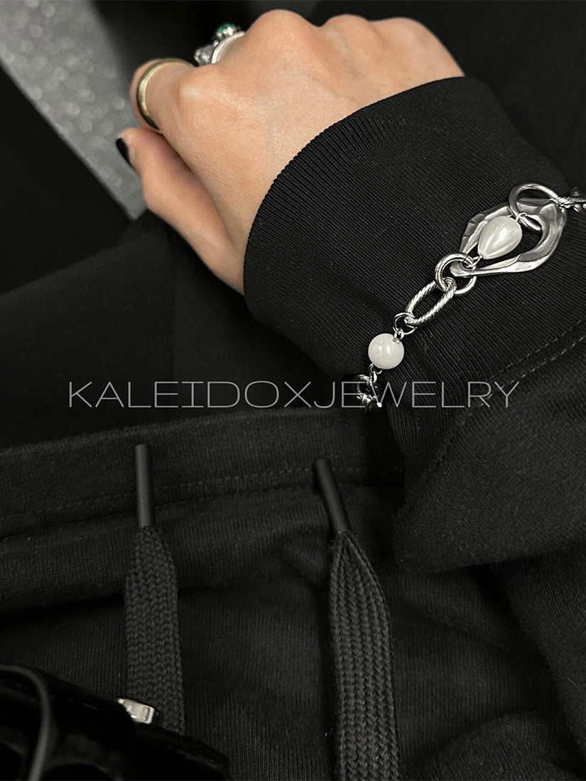 Pearl bracelet