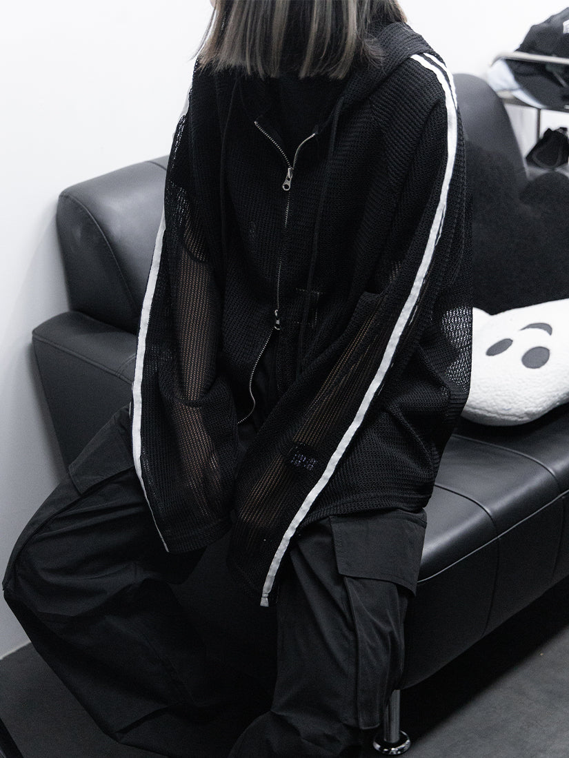Track mesh hood zip up