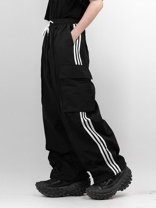 Double white cargo nylon pants 