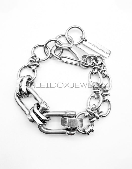 Stainless steel bracelet